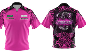 All shirts come Framed Limited edition snakebite playing shirts, was made for the 2022 season but due to change in sponsor with winning the World Championship 2022 we had to order new ones. A great opportunity to purchase a actual shirt made for Peter.